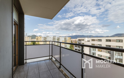 Na predaj priestranný, štýlový 3-izbový byt s balkónom v Europalace – Žilina