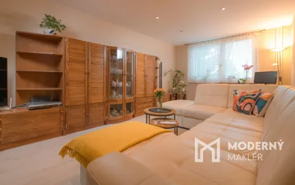 Na predaj 3-izbový byt s balkónom v Trenčíne na ulici Halalovka