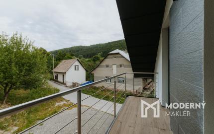 Na predaj technologicky nadštandardný 5-izbový rodinný dom v Počarovej