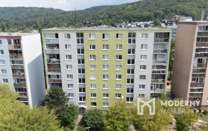 Na predaj 3-izbový byt (pôvodne 2-izbový) v Bratislave - Lamač