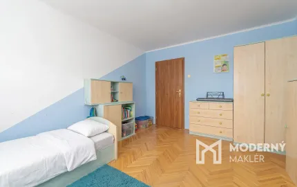 Na predaj priestranný 3-izbový byt v Galante