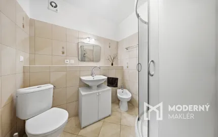 Na predaj útulný 3-izbový dom po rekonštrukcii s pozemkom v Dolnom Jatove