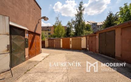 NA PREDAJ | MUROVANÁ GARÁŽ NA UL. HALALOVKA | TRENČÍN - JUH