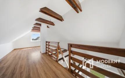 Na predaj 4-izbový rodinný dom v Moste pri Bratislave – časť Zelená Voda