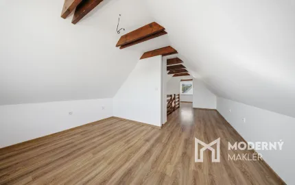 Na predaj 4-izbový rodinný dom v Moste pri Bratislave – časť Zelená Voda