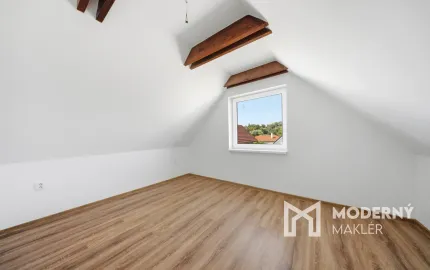 Na predaj 4-izbový rodinný dom v Moste pri Bratislave – časť Zelená Voda