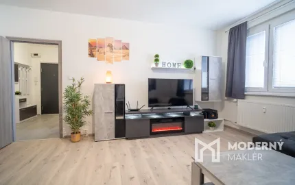 Na prenájom kompletne zrekonštruovaný 2-izbový byt vo Vrábľoch