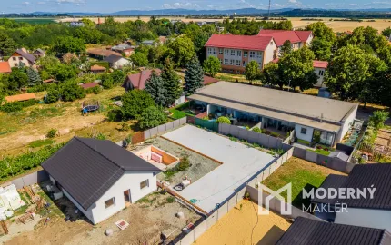 Na predaj 4-izbová vila v rezidencií Púpava - obec Jur nad Hronom