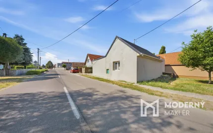Na predaj 3-izbový rodinný dom v Seredi