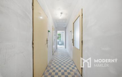 Na predaj priestranný 3-izbový rodinný dom v Suchej nad Parnou