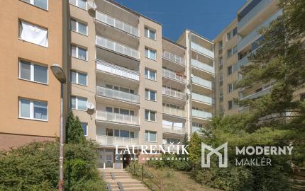 NA PREDAJ | 2 - IZBOVÝ BYT V TRENČÍNE | SÍDLISKO - JUH | UL. ŠAFÁRIKOVA