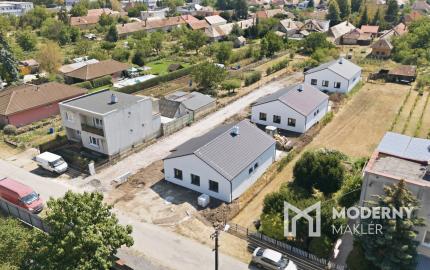 Na predaj novostavby rodinných domov v obci Hronské Kľačany
