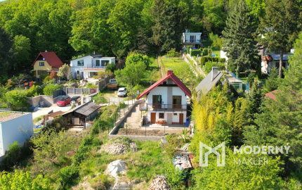 Na predaj rekreačná chata s panoramatickým výhľadom