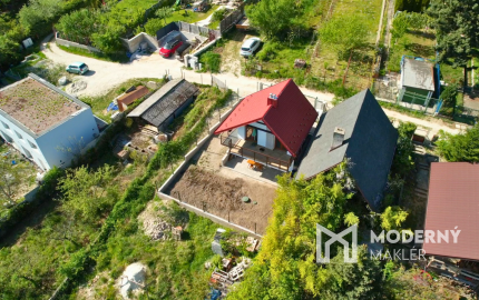 Na predaj rekreačná chata s panoramatickým výhľadom