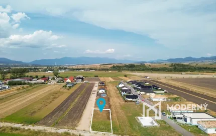 Na predaj pozemok pre rodinný dom v Rakove