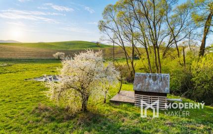 Pozemok na predaj v perspektívnej lokalite Dolného Kalníka