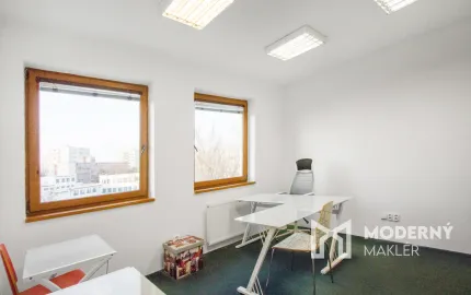 Na prenájom kancelária č.24 v Šamoríne