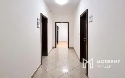 Na prenájom kancelária č.24 v Šamoríne