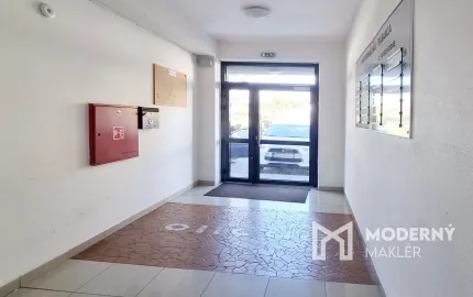 Na prenájom kancelária č.24 v Šamoríne