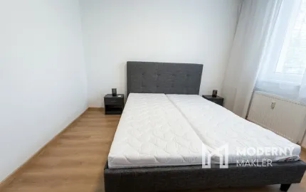 Na prenájom vkusne zrekonštruovaný 2-izbový byt pri OC Retro, Ružinov