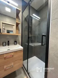 Na prenájom vkusne zrekonštruovaný 2-izbový byt pri OC Retro, Ružinov