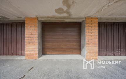 Na predaj priestranný 3-izbový byt s garážou a veľkou pivnicou v Dunajskej Lužnej