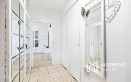 INVESTÍCIA, KTORÁ  ZARÁBA OD PRVÉHO DŇA | 2-IZBOVÝ BYT + 16 m² PIVNICA + PARKOVANIE | PEZINOK