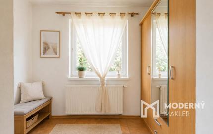 Na predaj priestranný 6-izbový rodinný dom v Žiline – Závodie