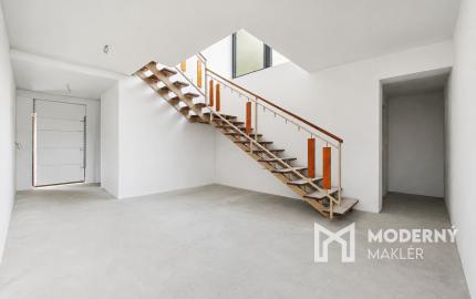 MÝTNA | Výnimočný rodinný dom v Nových Zámkoch | Smart home príprava | Interiérový projekt na mieru