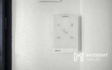 3 izbový byt na predaj s loggiou, Martin-Košúty II