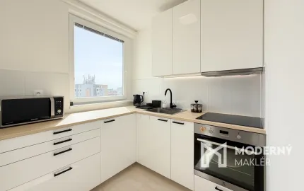 Na prenájom krásny 2-izbový byt v Petržalke s balkónom