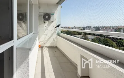 Na prenájom krásny 2-izbový byt v Petržalke s balkónom