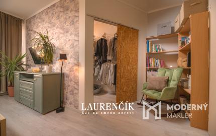 NA PREDAJ | 3 - IZBOVÝ BYT SO SÚKROMNÝM PARKOVACÍM MIESTOM | POD SOKOLICE - TRENČÍN
