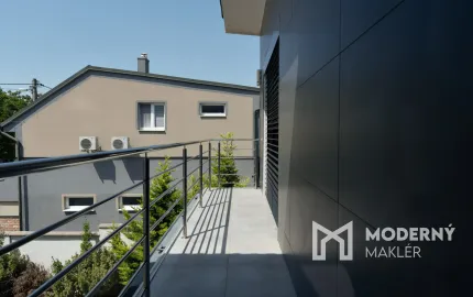 Na predaj nadštandardný 4-izbový rodinný dom v Trnave - Modranka