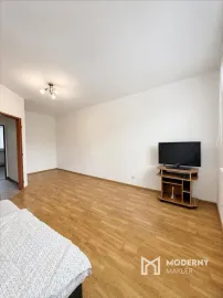 Na prenájom 2-izbový byt v centre mesta Malacky