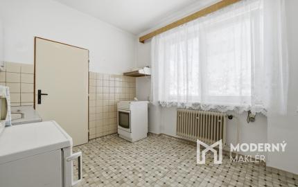 Na predaj 3-izbový tehlový dom s možnosťou nadstavby v Šamoríne