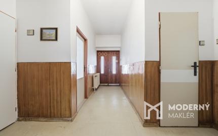 Na predaj 3-izbový tehlový dom s možnosťou nadstavby v Šamoríne