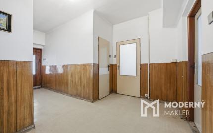 Na predaj 3-izbový tehlový dom s možnosťou nadstavby v Šamoríne
