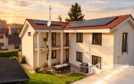 Na predaj 8-izbová rodinná vila s bazénom, výťahom a ovocným sadom v Pezinku