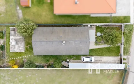 Na predaj rodinný dom s veľkorysým pozemkom v obci Kyselica