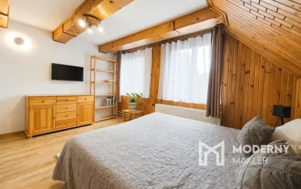 Na predaj gazdovský dom - ranč v obci Kľačno s veľkorysým pozemkom