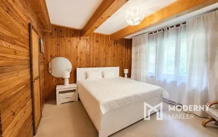 Na predaj gazdovský dom - ranč v obci Kľačno s veľkorysým pozemkom