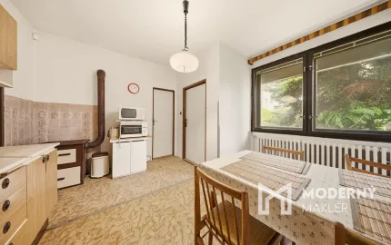 Na predaj 6-izbový rodinný dom v obci Čáry