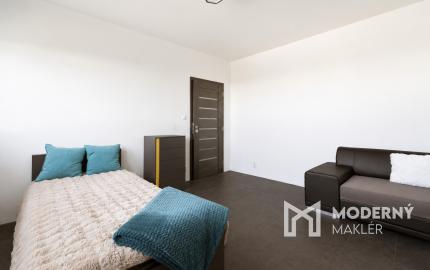 VÝRAZNE ZNÍŽENÁ CENA - Na predaj priestranný, štýlový 3-izbový byt s balkónom v Europalace – Žilina