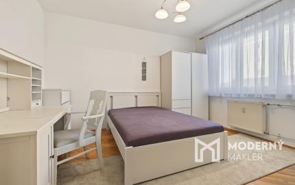 Na prenájom kompletne zrekonštruovaný 2-izbový byt s loggiou v centre Martina