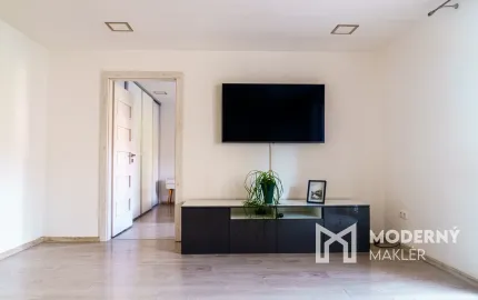 Na predaj 2-izbový byt v Trenčíne na Inoveckej ulici
