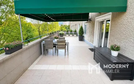 Na predaj 2-izbový byt s výnimočnou 60 m² terasou na Miletičovej v Bratislave