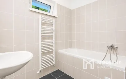 Na predaj 3-izbový byt v podhorskej obci Omastiná (okres Bánovce nad Bebravou)