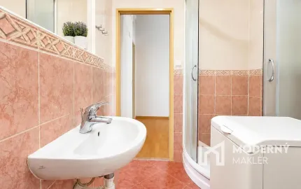 Na predaj 1-izbový byt v Bánovciach nad Bebravou – sídlisko Dubnička