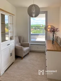 Na prenájom nadštandardný 3-izbový byt, Liptovská - časť Juh, Trenčín